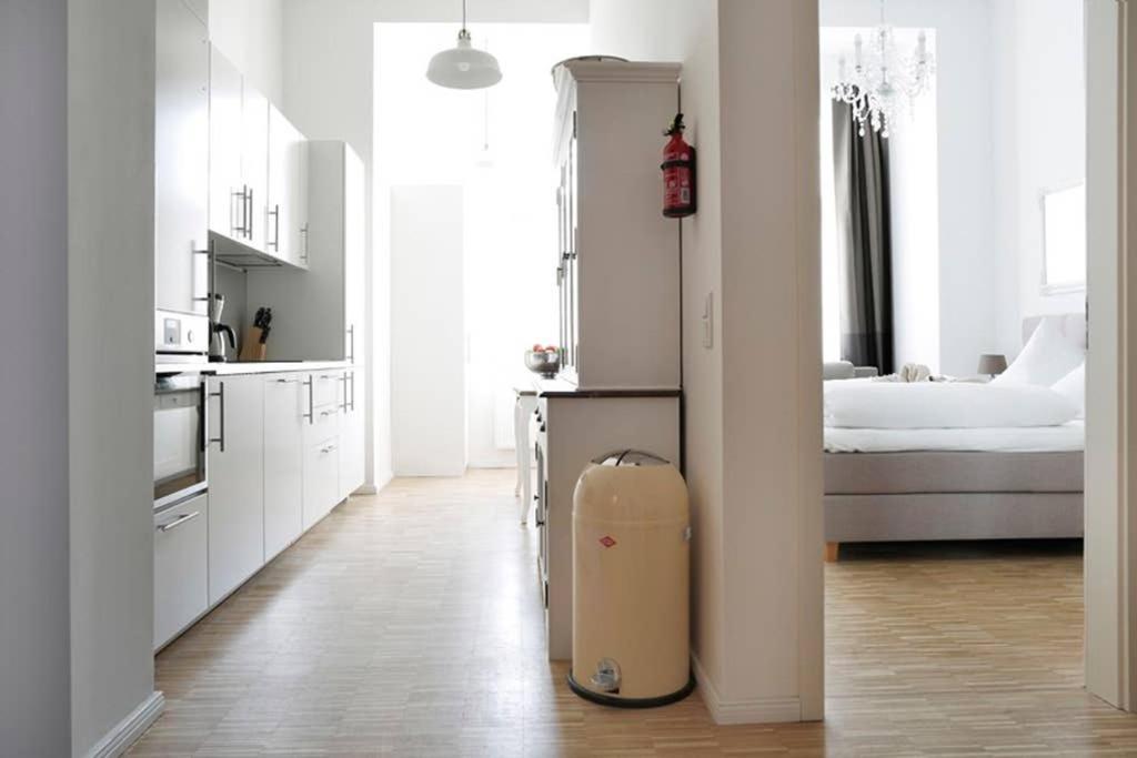 Sc 06 By Rockchair Apartments L Superhost Status L 4 Bedrooms Boxspringbeds 2 Bathrooms Balcony Elevator - Cozy Family & Business Flair Welcomes You! 베를린 외부 사진