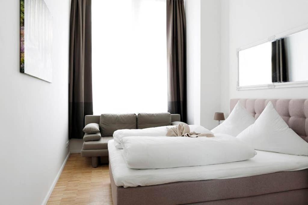 Sc 06 By Rockchair Apartments L Superhost Status L 4 Bedrooms Boxspringbeds 2 Bathrooms Balcony Elevator - Cozy Family & Business Flair Welcomes You! 베를린 외부 사진