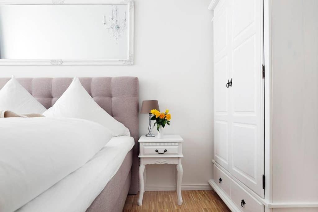 Sc 06 By Rockchair Apartments L Superhost Status L 4 Bedrooms Boxspringbeds 2 Bathrooms Balcony Elevator - Cozy Family & Business Flair Welcomes You! 베를린 외부 사진