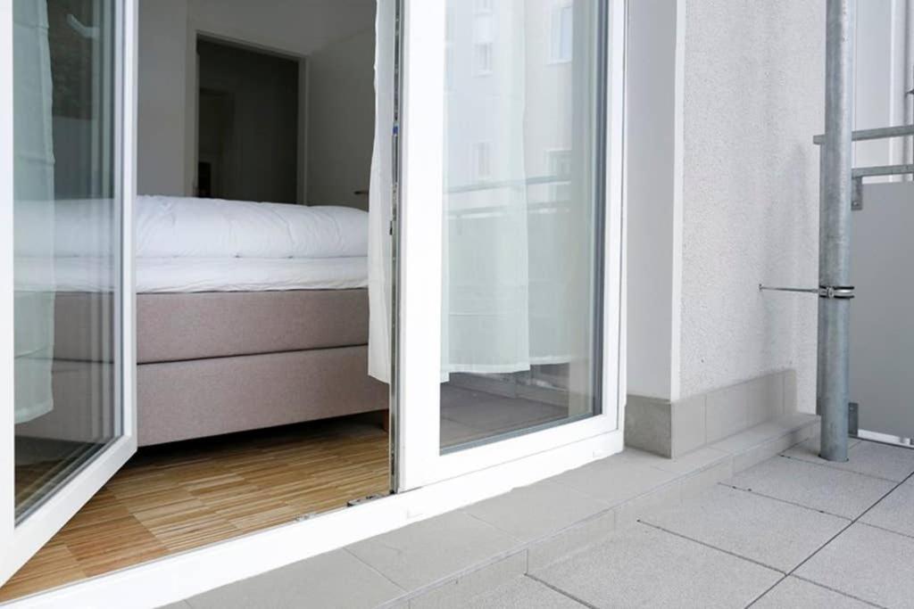 Sc 06 By Rockchair Apartments L Superhost Status L 4 Bedrooms Boxspringbeds 2 Bathrooms Balcony Elevator - Cozy Family & Business Flair Welcomes You! 베를린 외부 사진
