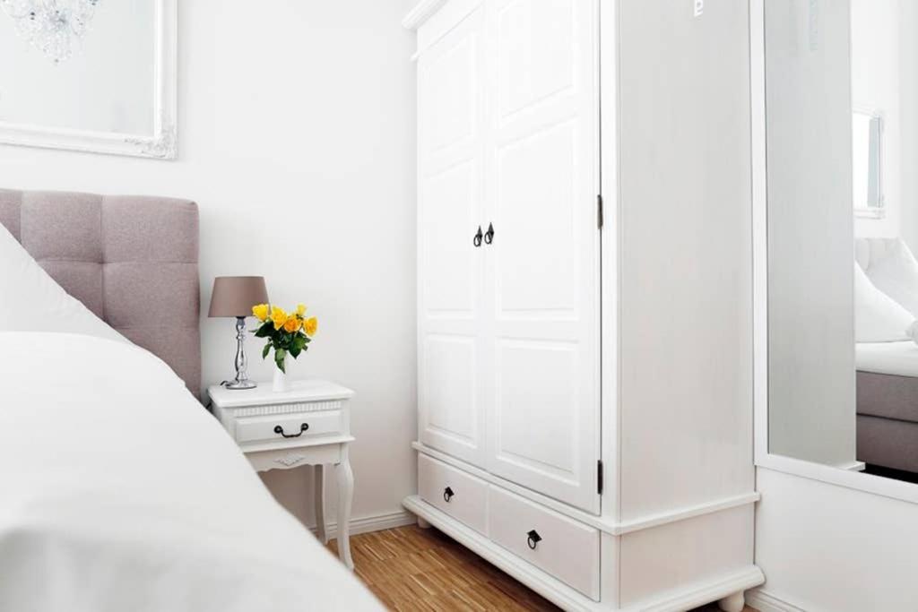 Sc 06 By Rockchair Apartments L Superhost Status L 4 Bedrooms Boxspringbeds 2 Bathrooms Balcony Elevator - Cozy Family & Business Flair Welcomes You! 베를린 외부 사진